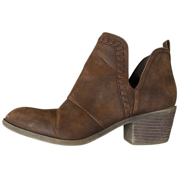 Rock & Candy Shoes - Rock & Candy Brown suede western ankle booties cutout side stacked heel SZ 6.5